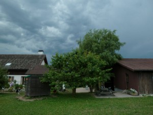 ferme de Brislach sous l'orage